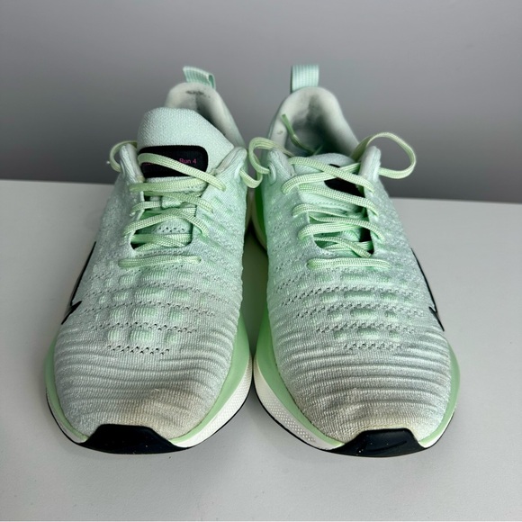 Nike InfinityRN 4 Women’s Road Running Shoes Mint Green Size 8 - Picture 3 of 9